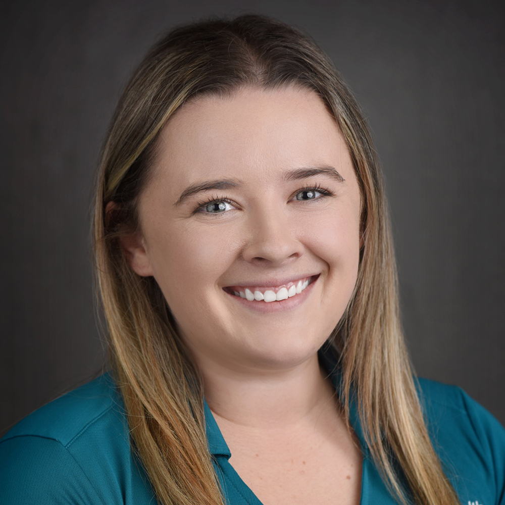 Kaitlyn Lazicky headshot
